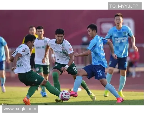 中甲联赛精彩对决梅州队迎战深圳队全力争胜展现足球魅力